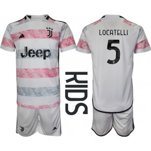 Juventus Manuel Locatelli #5 Koszulka Wyjazdowych Dziecięca 2023-24 Krótki Rękaw (+ Krótkie spodenki)